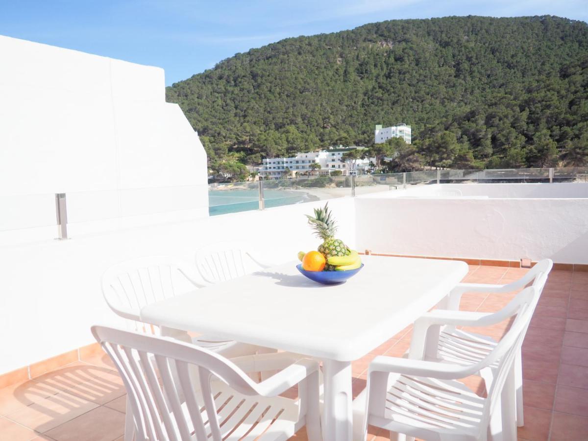 Apartamentos Cala Llonga Exterior foto
